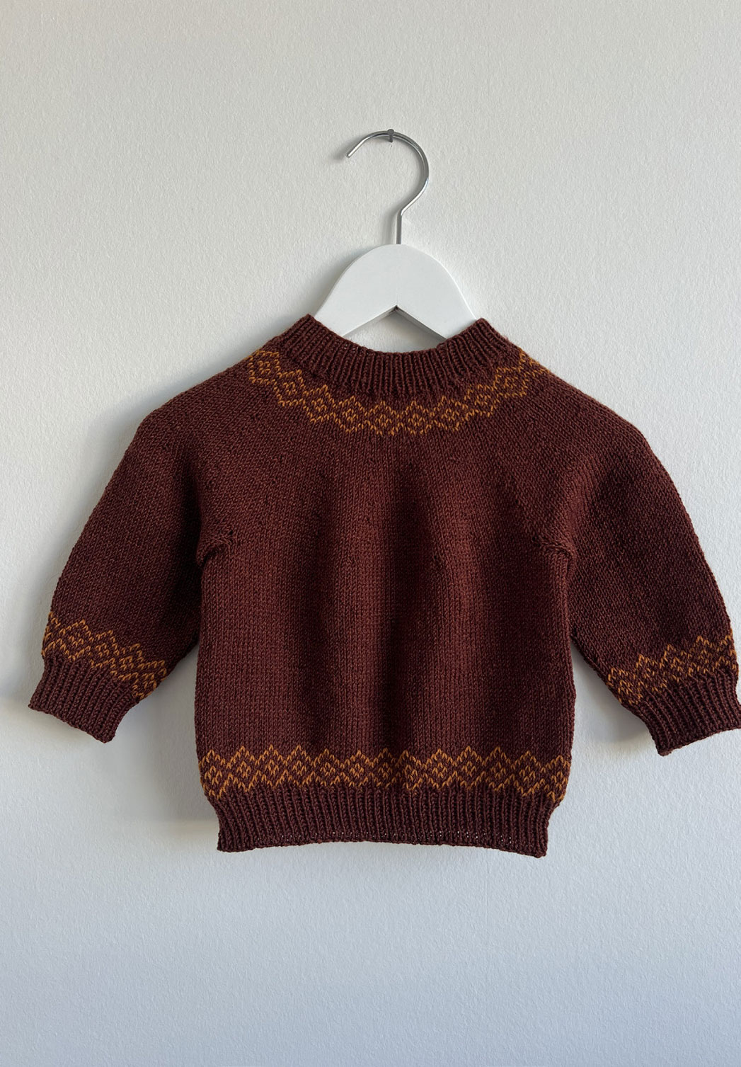 Model 2786 Kjeldbjerg Baby Sweater (Str. 0-24mdr.)