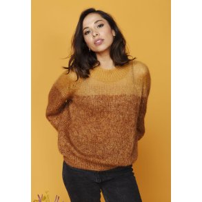 Model 2545 Berta (str. s-xl)