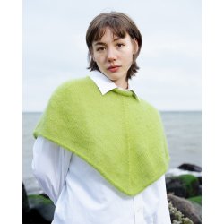 Model 2682 Haru Poncho