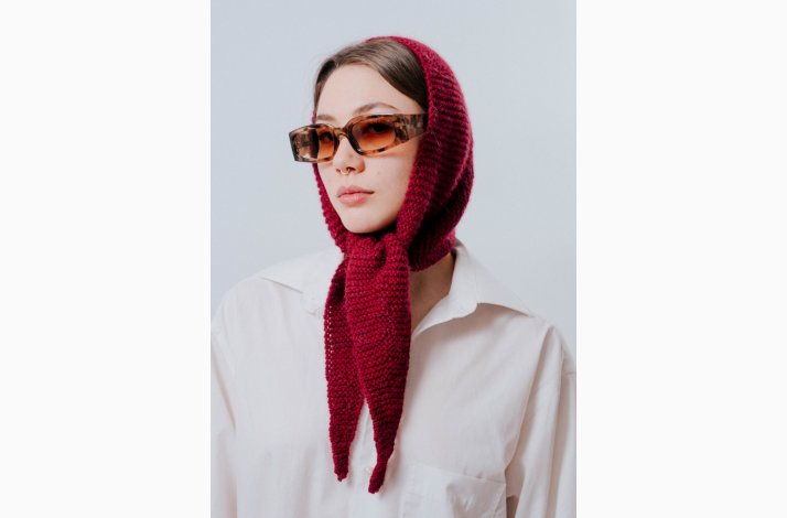 Model 2707 Wrap Me Up Scarf