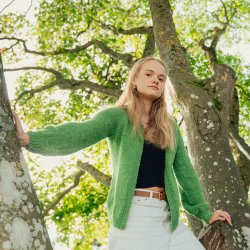 Model 2713 Spring Cardi Str. (s-xxl)